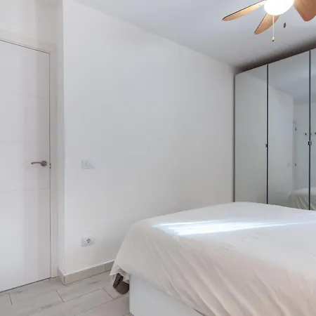 Apartment Jacaranda 2a013 Playa de las Americas (Tenerife)